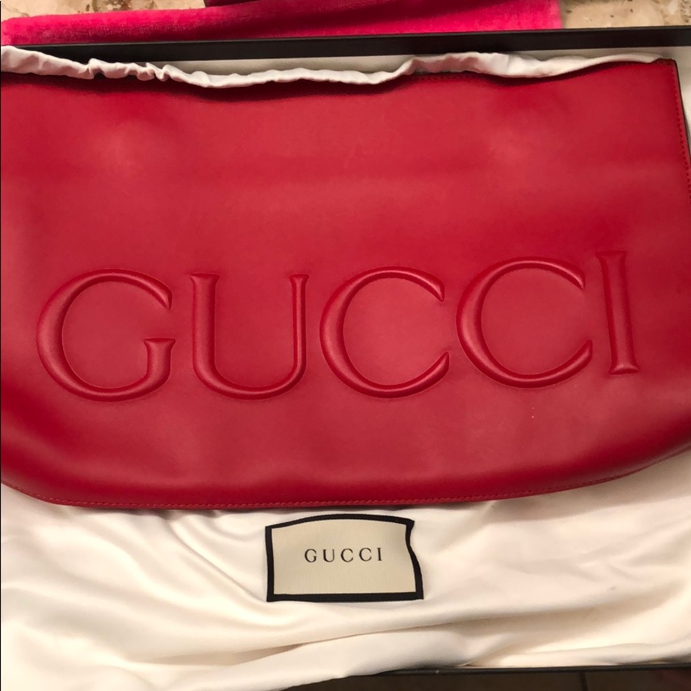 Gucci Clutch - Picture 1 of 4